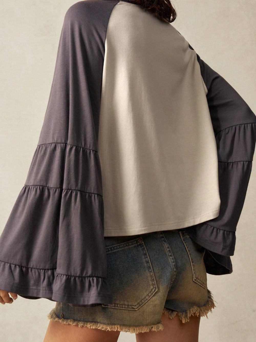 Western Cowboy Hat Floral Print Bell Sleeve Cotton Top - Picture 6 of 7